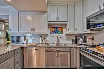 201 SE 2nd Avenue #317, Gainesville, FL 32601 - Photo 15