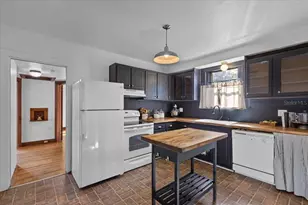 396 NW Hillsboro St, Lake City, FL 32055 - Photo 7