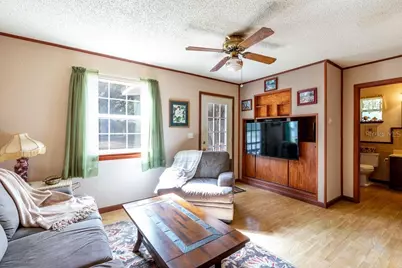 103 NE Suwannee River Drive, Mayo, FL 32066 - Photo 9