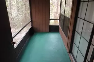 5841 SW 8th Pl, Gainesville, FL 32607 - Photo 15