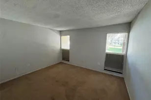 717 SW 75th St, Gainesville, FL 32607 - Photo 9