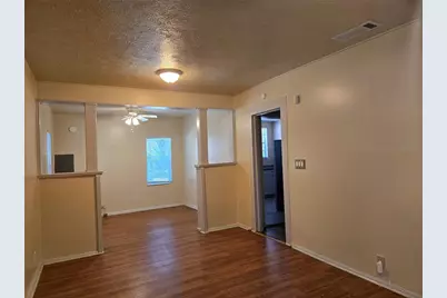 107 NE 15th Street, Gainesville, FL 32641 - Photo 9