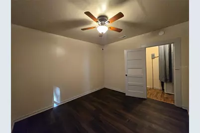 107 NE 15th Street, Gainesville, FL 32641 - Photo 17