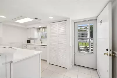 125 River Bend Place #D, Welaka, FL 32193 - Photo 7