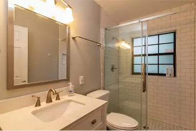 2138 NW 29th Place, Gainesville, FL 32605 - Photo 3