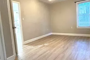 821 NE 8th Ave, Gainesville, FL 32601 - Photo 5