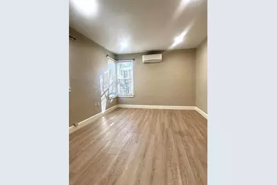 821 NE 8th Avenue, Gainesville, FL 32601 - Photo 3