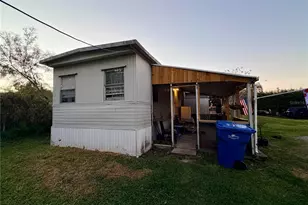 498 King Charles Cir, Deland, FL 32724 - Photo 27