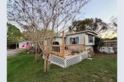 498 King Charles Circle, Deland, FL 32724 - Photo 1