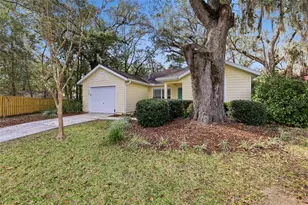 4526 NW 36th St, Gainesville, FL 32605 - Photo 3