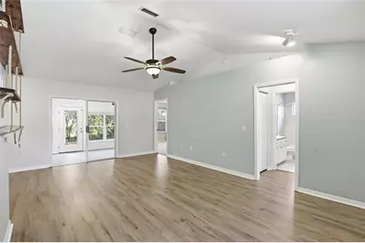 4526 NW 36th Street, Gainesville, FL 32605 - Photo 9