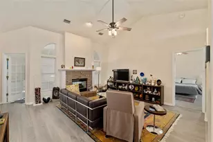 2333 NW 41st Ave, Gainesville, FL 32605 - Photo 11