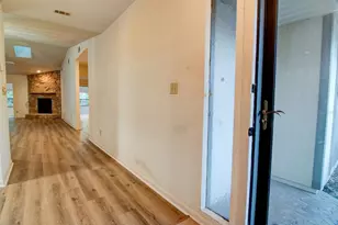 1628 NW 19th Cir, Gainesville, FL 32605 - Photo 3