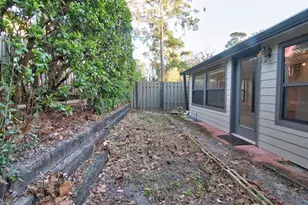 1628 NW 19th Cir, Gainesville, FL 32605 - Photo 25