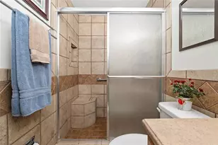 2674 SW 14th Dr, Gainesville, FL 32608 - Photo 17