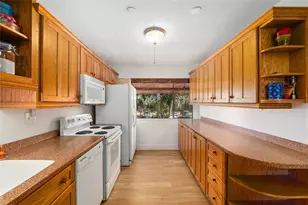 2674 SW 14th Dr, Gainesville, FL 32608 - Photo 11