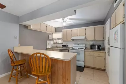 2811 SW Archer Road #V187, Gainesville, FL 32608 - Photo 7