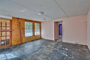 5851 NE 77th Ave, Bronson, FL 32621 - Photo 13