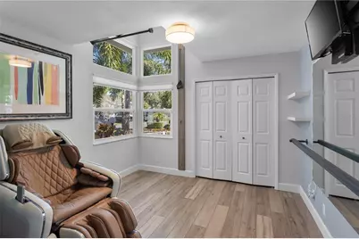 1974 Georgia Circle N, Clearwater, FL 33760 - Photo 9