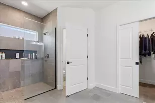 1054 SW 67 St, Gainesville, FL 32607 - Photo 19