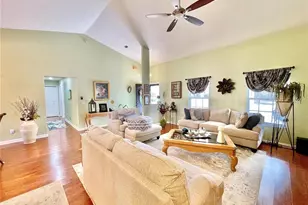 25336 SW 22nd Ave, Newberry, FL 32669 - Photo 5