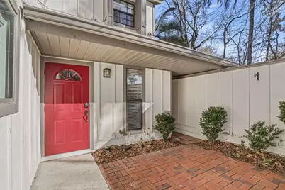 5528 SW 4th Place #5528, Gainesville, FL 32607 - Photo 1