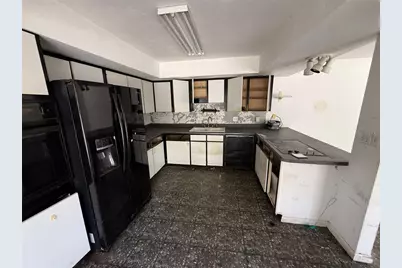 8802 NW 6th Place, Gainesville, FL 32607 - Photo 7