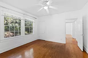 1208 NW 16th Ave, Gainesville, FL 32601 - Photo 9