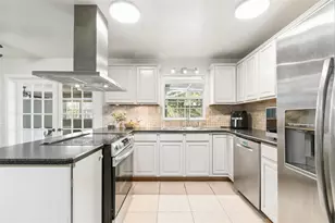 3906 NW 21st Terrace, Gainesville, FL 32605 - Photo 5