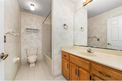 568 NW 39th Drive, Gainesville, FL 32607 - Photo 15