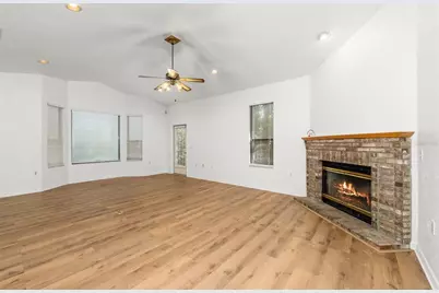 568 NW 39th Drive, Gainesville, FL 32607 - Photo 3