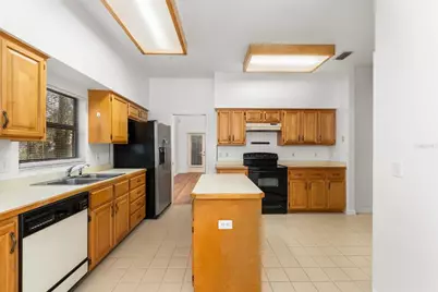 568 NW 39th Drive, Gainesville, FL 32607 - Photo 7