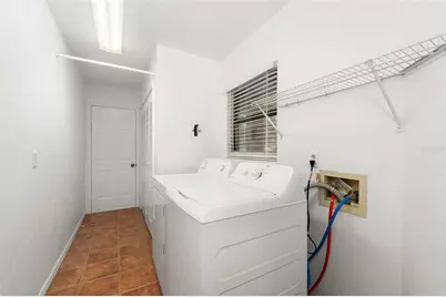 568 NW 39th Drive, Gainesville, FL 32607 - Photo 17