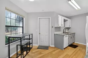 809 NW 42nd Terrace, Gainesville, FL 32605 - Photo 9