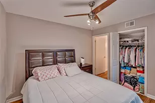 105 SE 16th Ave, Gainesville, FL 32601 - Photo 15