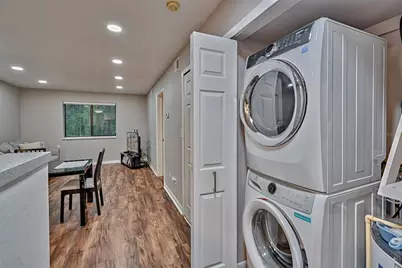 105 SE 16th Avenue #N103, Gainesville, FL 32601 - Photo 11