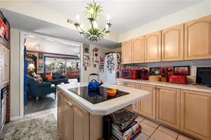 2737 SW 4th Pl, Gainesville, FL 32607 - Photo 23