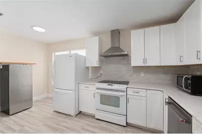 8205 SW 44th Terrace, Gainesville, FL 32608 - Photo 17