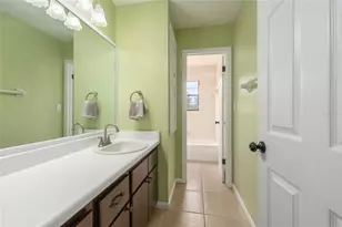 8205 SW 44th Terrace, Gainesville, FL 32608 - Photo 35