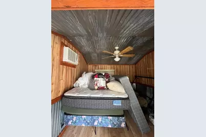 1859 NW 82nd Terrace, Bell, FL 32619 - Photo 15