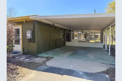 200 Belmont Drive, Palatka, FL 32177 - Photo 5