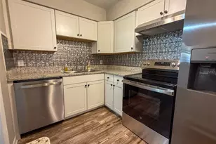 200 Belmont Dr, Palatka, FL 32177 - Photo 11