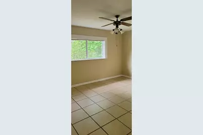 2201 NW 36th Drive, Gainesville, FL 32605 - Photo 23