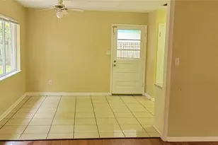 2201 NW 36th Dr, Gainesville, FL 32605 - Photo 5