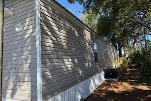 102 NE 13th Ave, Chiefland, FL 32626 - Photo 3