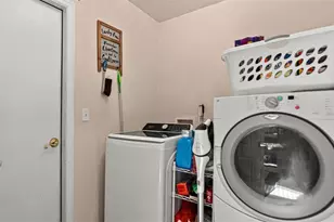 1003 NW 106th St, Gainesville, FL 32606 - Photo 11