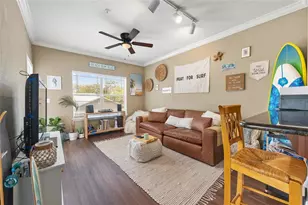 1460 NW 3rd Pl, Gainesville, FL 32603 - Photo 3