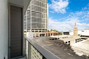 121 NE 5th St, Miami, FL 33132 - Photo 19