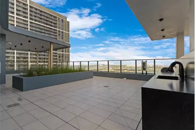 121 NE 5th Street #1500, Miami, FL 33132 - Photo 33