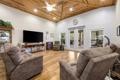 8449 Lilly Lake Road, Melrose, FL 32666 - Photo 15